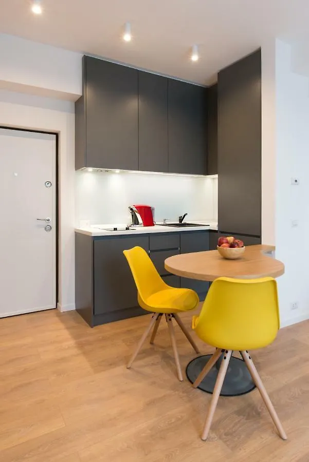 Arbans Elegant Apartment In The City Center Bucarest
